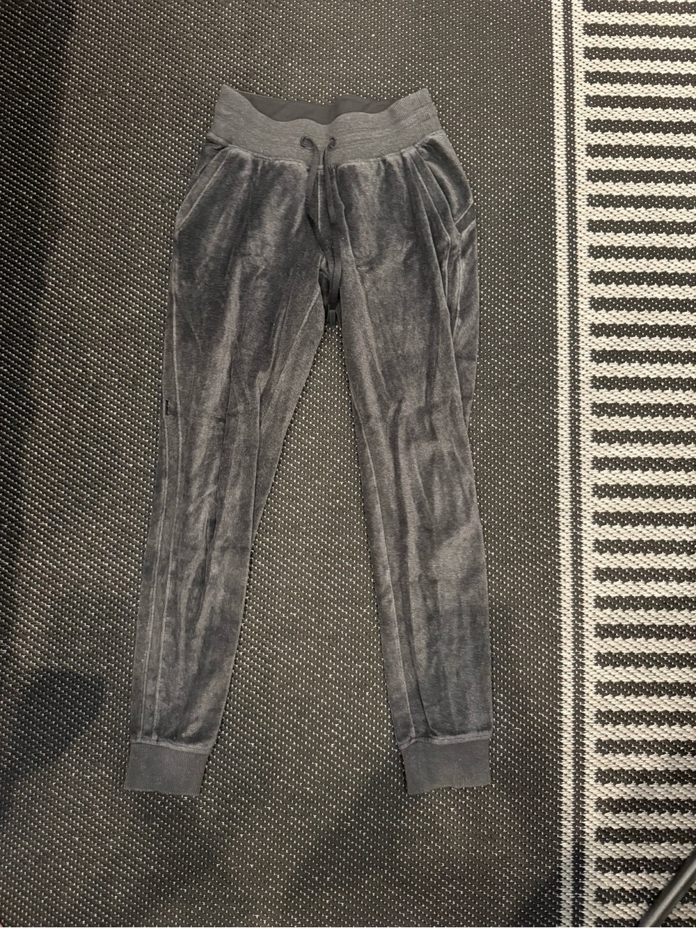 lululemon athletica Charcoal Gray Velour Jogger Pants